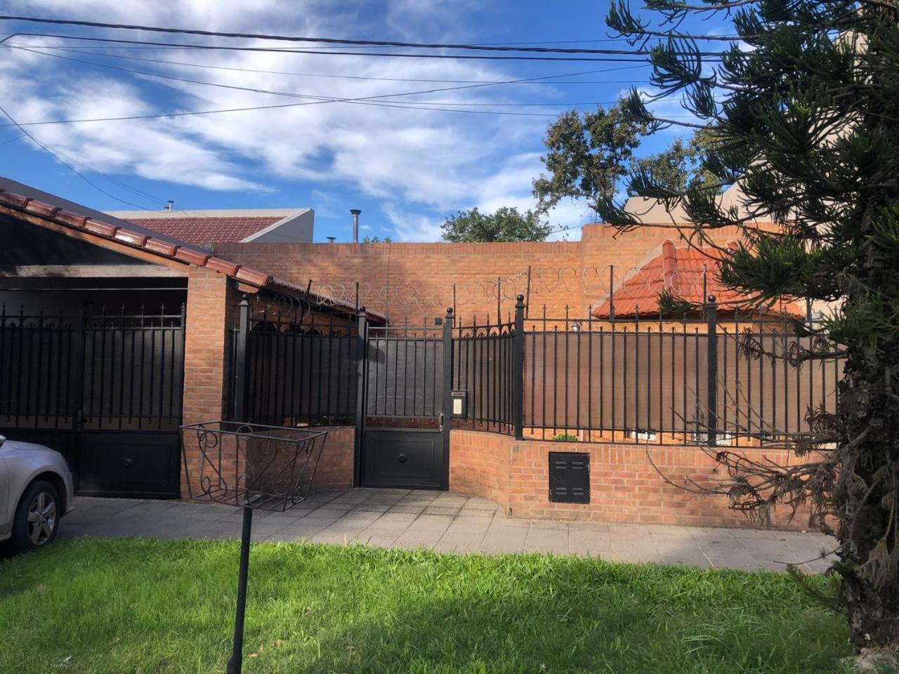 Hermosa Casa, Completa Y Con Caracter Premium *