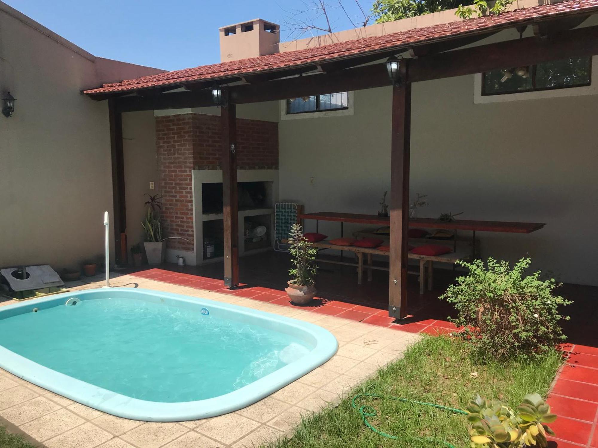 Hermosa Casa, Completa Y Con Caracter Premium * Concordia